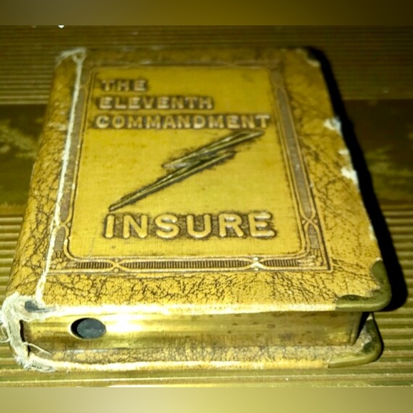 Vintage 1920s ELEVENTH COMMANDMENT: INSURE Save and Insure Book Coin Bank - Picture 5 of 9